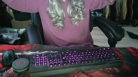 Snapshot of lexxa_tgirl chatting on July 4, 11:38 am lexxa_tgirl online show from July 4, 11:38 am