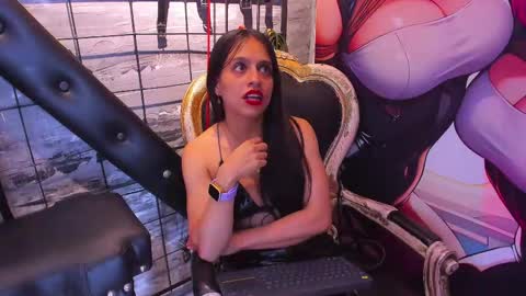 Snapshot of lexxy_luu chatting on September 11, 4:07 pm alexia and luu online show from September 11, 4:07 pm