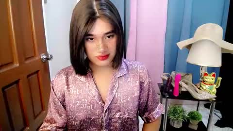 Snapshot of lexy_babexxx chatting on May 27, 5:59 am lexy_babexxx online show from May 27, 5:59 am