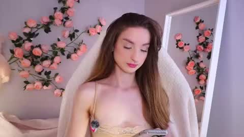 Snapshot of lexy_exe chatting on July 25, 9:23 pm Lexy online show from July 25, 9:23 pm