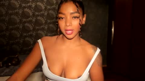 LEXY - Independent account online show from October 30, 6:30 pm