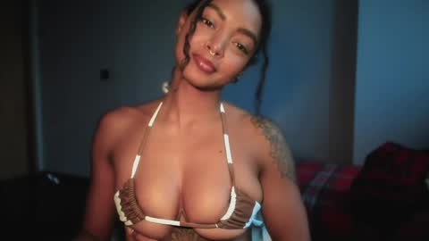 Snapshot of lexy_squirt_queen chatting on May 14, 12:12 pm LEXY - Independent account online show from May 14, 12:12 pm