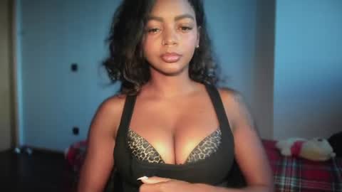 LEXY - Independent account online show from July 31, 9:09 am