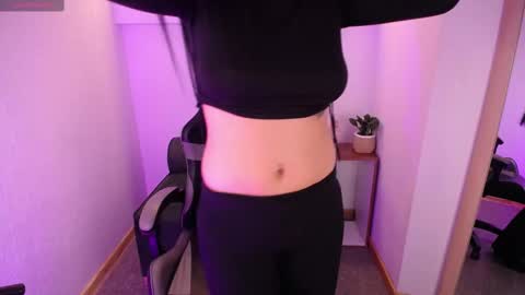 Snapshot of lexy_storm_18 chatting on October 8, 3:04 am lexy_storm_18 online show from October 8, 3:04 am