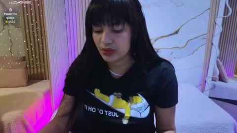 Snapshot of lexy_tay chatting on May 8, 11:37 am lexy_tay online show from May 8, 11:37 am