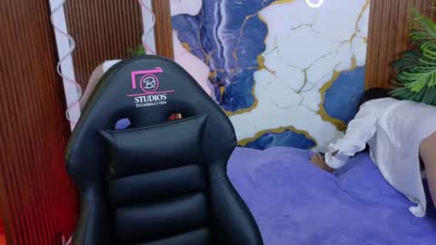 Snapshot of lexy_tay chatting on June 3, 11:46 am lexy_tay online show from June 3, 11:46 am
