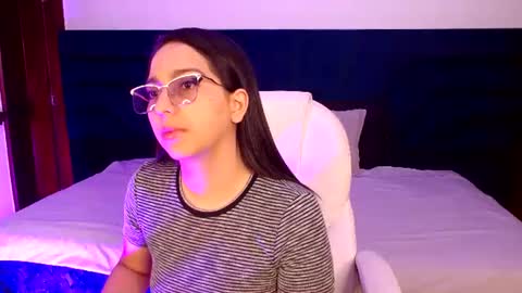 Snapshot of lexyblaze_ chatting on July 9, 11:14 am lexyblaze_ online show from July 9, 11:14 am