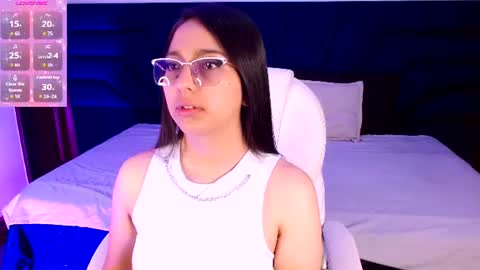 Snapshot of lexyblaze_ chatting on July 22, 11:24 am lexyblaze_ online show from July 22, 11:24 am