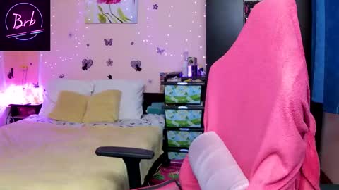 Lexy online show from November 27, 5:37 pm