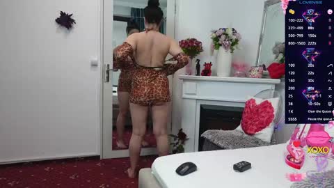Adina  online show from April 24, 11:45 am