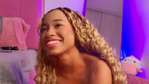 Snapshot of lexyskye chatting on May 22, 12:33 pm lexyskye online show from May 22, 12:33 pm