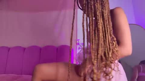 lexyskye online show from June 24, 12:59 pm