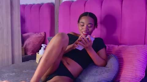 lexyskye online show from July 19, 1:42 am