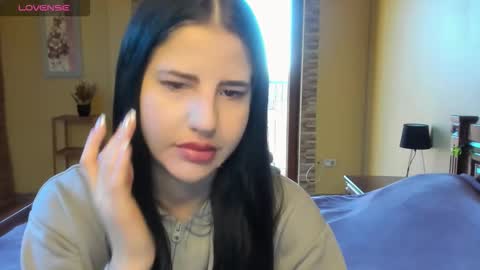 lexyswett online show from October 31, 7:42 am