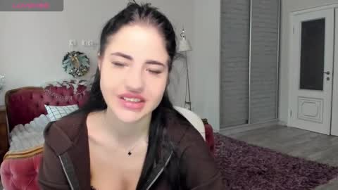 lexyswett online show from December 5, 6:55 am