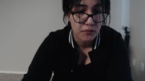 Mai online show from November 14, 5:55 pm