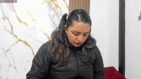 Snapshot of lexyy24_ chatting on June 3, 9:34 am lexyy24_ online show from June 3, 9:34 am