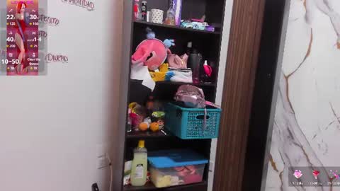 Snapshot of lexyy24_ chatting on June 16, 9:23 am lexyy24_ online show from June 16, 9:23 am