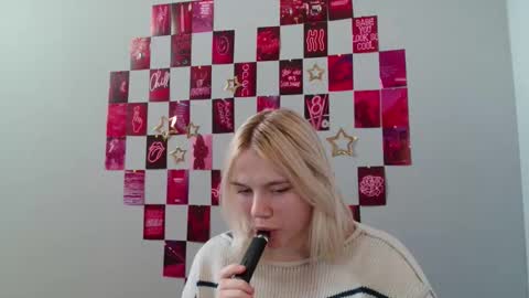 Leyla online show from November 14, 7:07 am