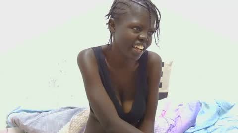 laylani69 online show from July 12, 8:49 am
