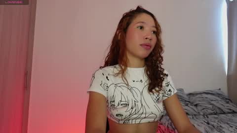Snapshot of leyre_lerr chatting on May 25, 5:08 pm Jessica online show from May 25, 5:08 pm