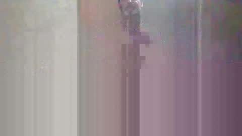 Snapshot of lgck12in chatting on September 22, 4:03 am C2bme online show from September 22, 4:03 am