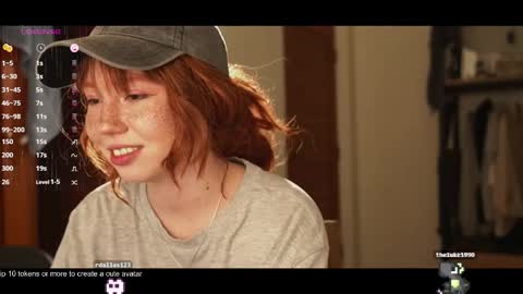 Snapshot of li_on_line chatting on February 16, 9:27 pm Li online show from February 16, 9:27 pm