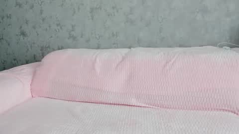 LEANNAA online show from October 26, 6:41 am