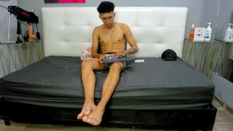 lia78couple online show from April 23, 10:12 pm