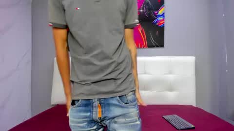 lia78couple online show from July 6, 9:28 pm