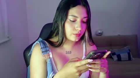 Lia  online show from June 20, 12:03 am