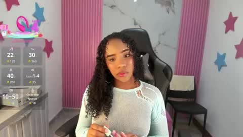 lia_16_ online show from November 24, 11:10 am