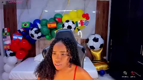 Snapshot of lia_16_ chatting on July 3, 11:05 am lia_16_ online show from July 3, 11:05 am