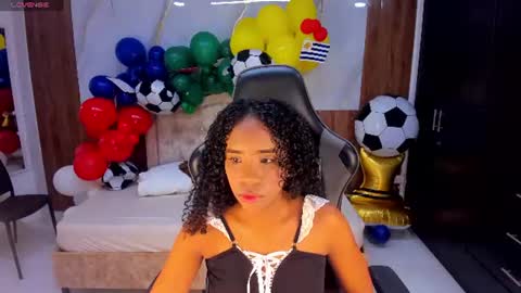 Snapshot of lia_16_ chatting on July 14, 11:05 am lia_16_ online show from July 14, 11:05 am