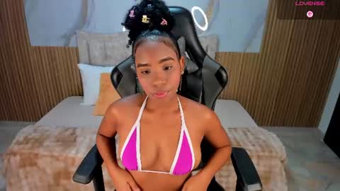 Snapshot of lia_16_ chatting on July 24, 11:08 am lia_16_ online show from July 24, 11:08 am