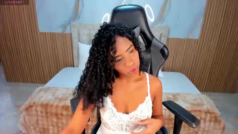 Snapshot of lia_16_ chatting on July 28, 11:05 am lia_16_ online show from July 28, 11:05 am