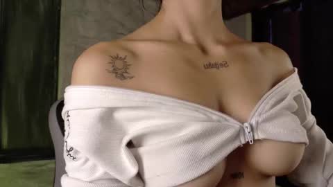 lia__summer online show from February 6, 2:09 pm