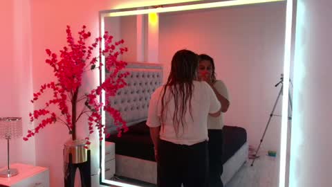 Snapshot of lia_adamsss chatting on June 3, 3:53 am Lia online show from June 3, 3:53 am