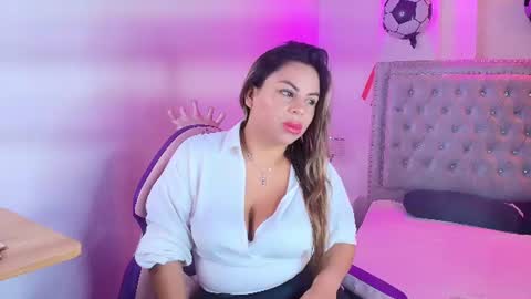 Snapshot of lia_adamsss chatting on July 11, 4:04 am Lia online show from July 11, 4:04 am
