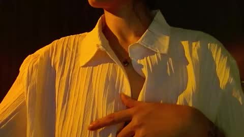 liliana online show from October 9, 7:06 am