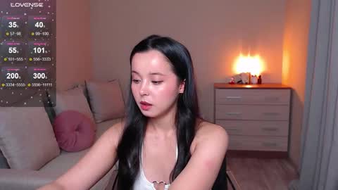 Snapshot of lia_hetty chatting on September 24, 3:48 pm L I A online show from September 24, 3:48 pm