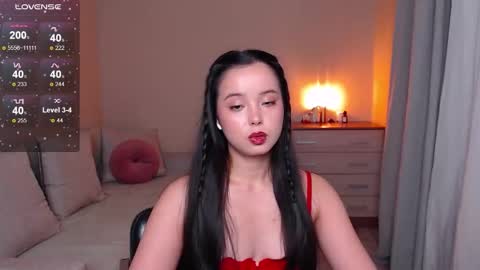 Snapshot of lia_hetty chatting on October 16, 4:30 pm L I A online show from October 16, 4:30 pm