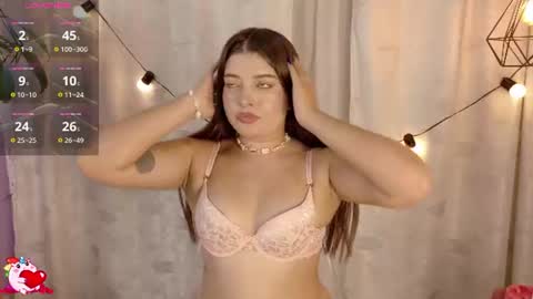 Snapshot of lia_little18 chatting on June 26, 10:14 pm lia_little18 online show from June 26, 10:14 pm