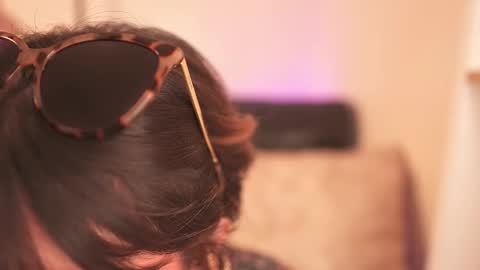 liaa online show from January 8, 6:43 pm