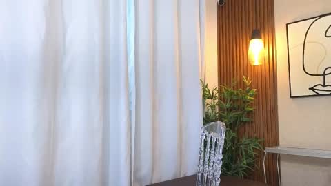 LIA online show from October 27, 6:45 pm