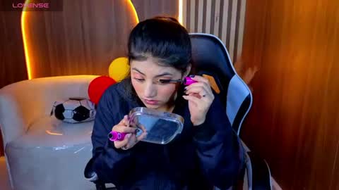 Snapshot of lia_queen_tx chatting on July 12, 3:08 am Online 1400 - 2100 online show from July 12, 3:08 am