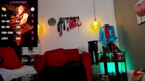 Lia Taylor online show from March 10, 12:37 pm