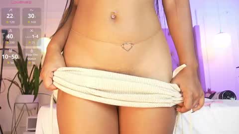 Snapshot of lia_velez_ chatting on May 2, 3:39 pm LIA online show from May 2, 3:39 pm