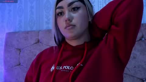 Snapshot of liaa_18 chatting on August 2, 5:06 am Liaa online show from August 2, 5:06 am