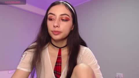   lia  online show from October 6, 3:04 am